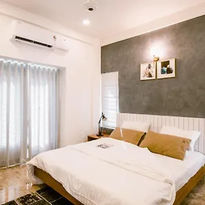  Apartahotel Avalon Homes